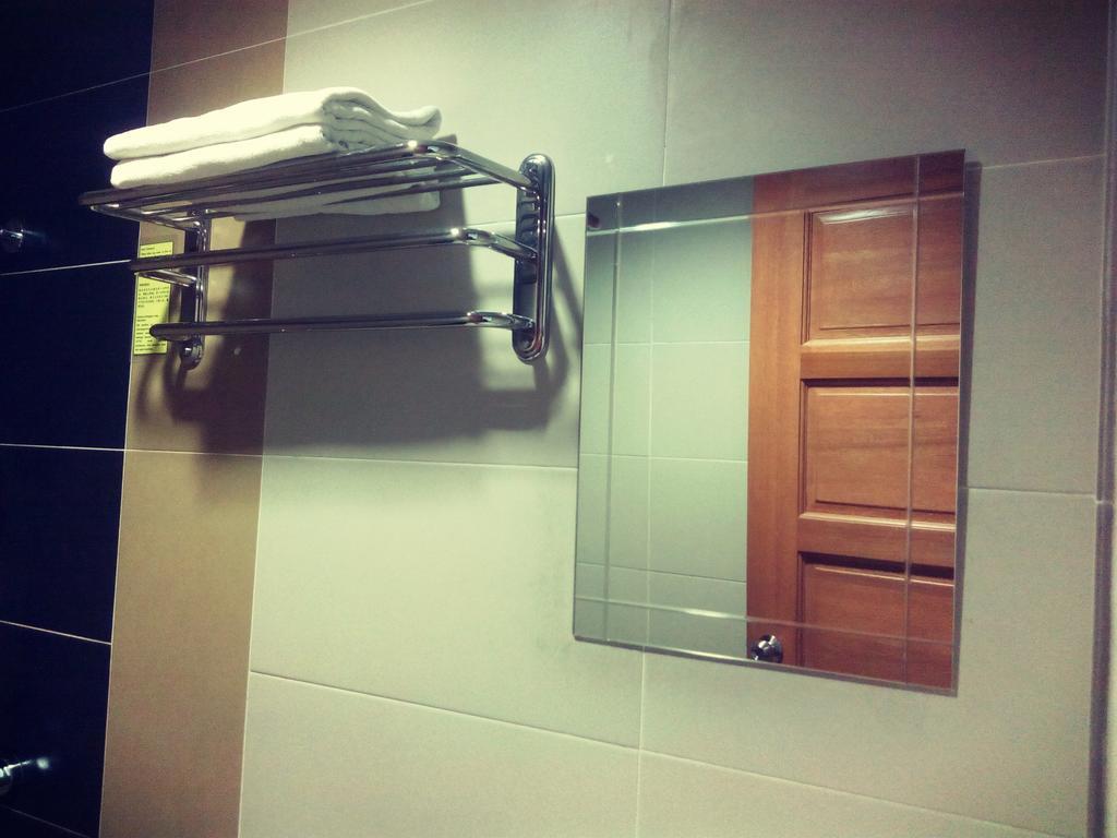 Chicwan Inn Bintulu Esterno foto